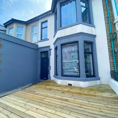Mayfair Suite - 3X Bathrooms Close To Seafront Blackpool Exterior photo
