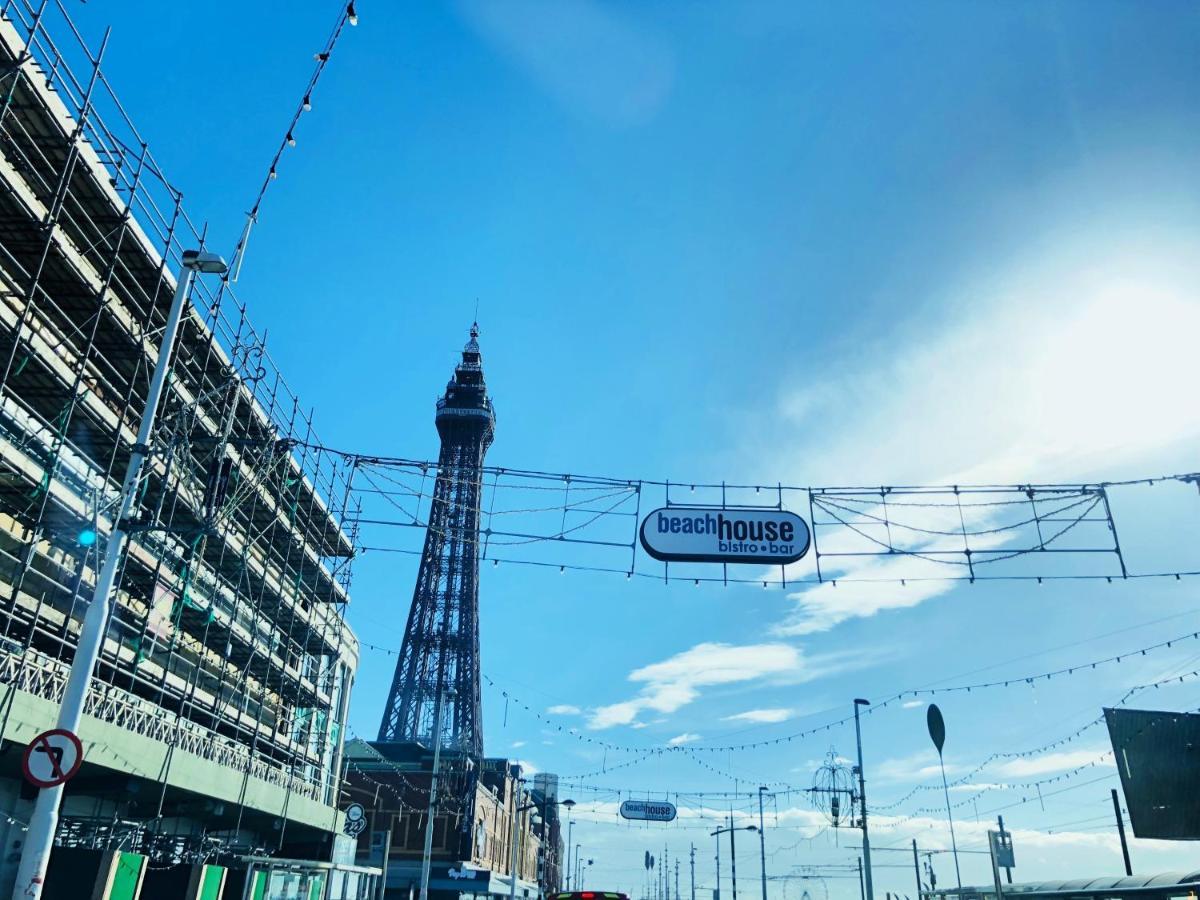 Mayfair Suite - 3X Bathrooms Close To Seafront Blackpool Exterior photo